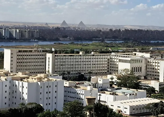 Three Bedrooms Apartment Nile View Maadi