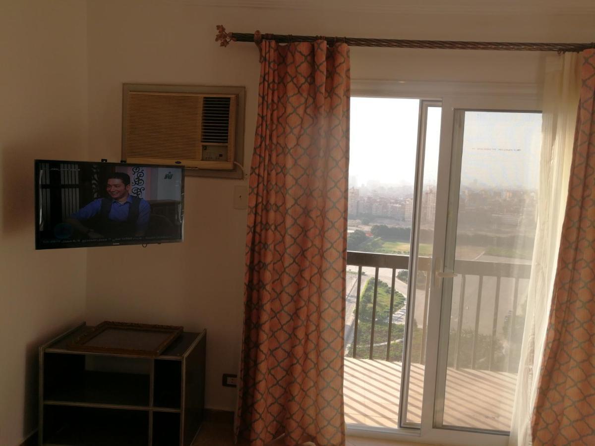 Apartment Three Bedrooms Nile View Maadi Cairo