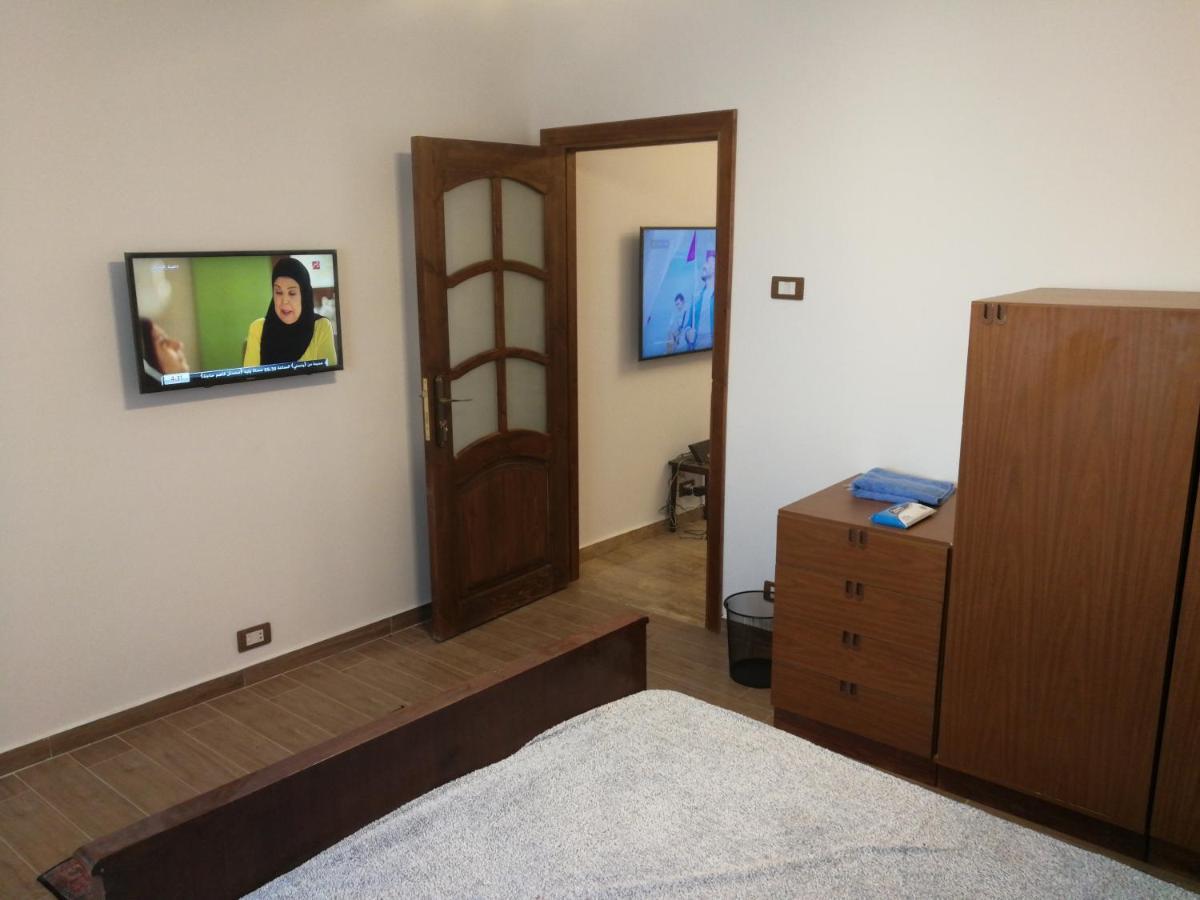 Apartment Three Bedrooms Nile View Maadi *