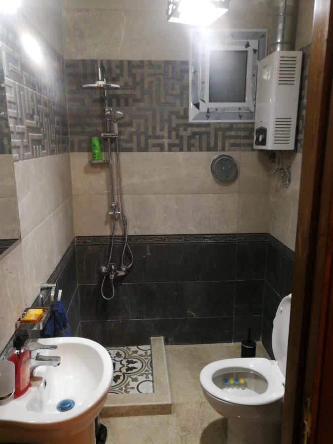 Three Bedrooms Nile View Maadi Apartment Cairo