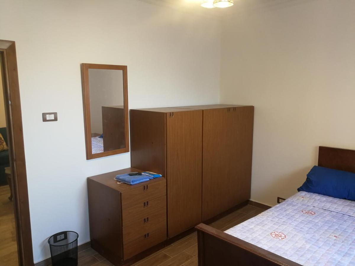 Three Bedrooms Nile View Maadi Apartment Cairo