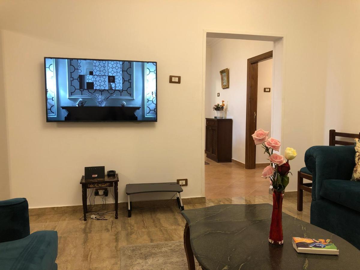 Apartment Three Bedrooms Nile View Maadi *