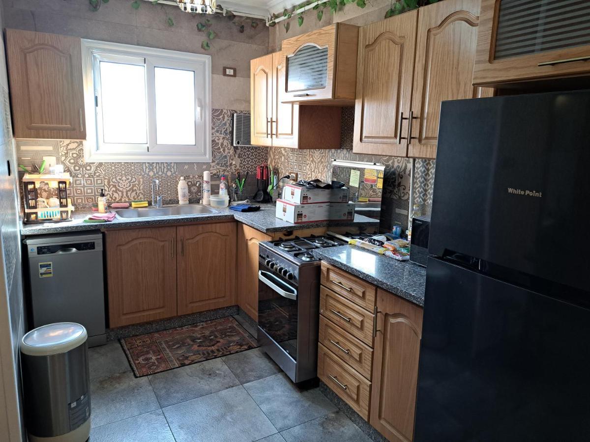 Three Bedrooms Nile View Maadi Apartment
