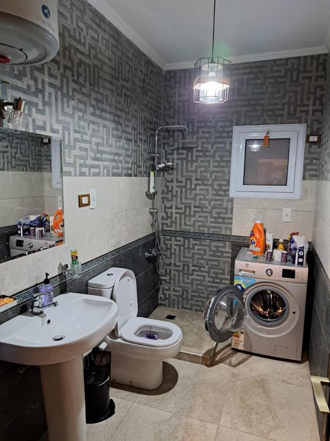 Three Bedrooms Nile View Maadi Apartment Cairo