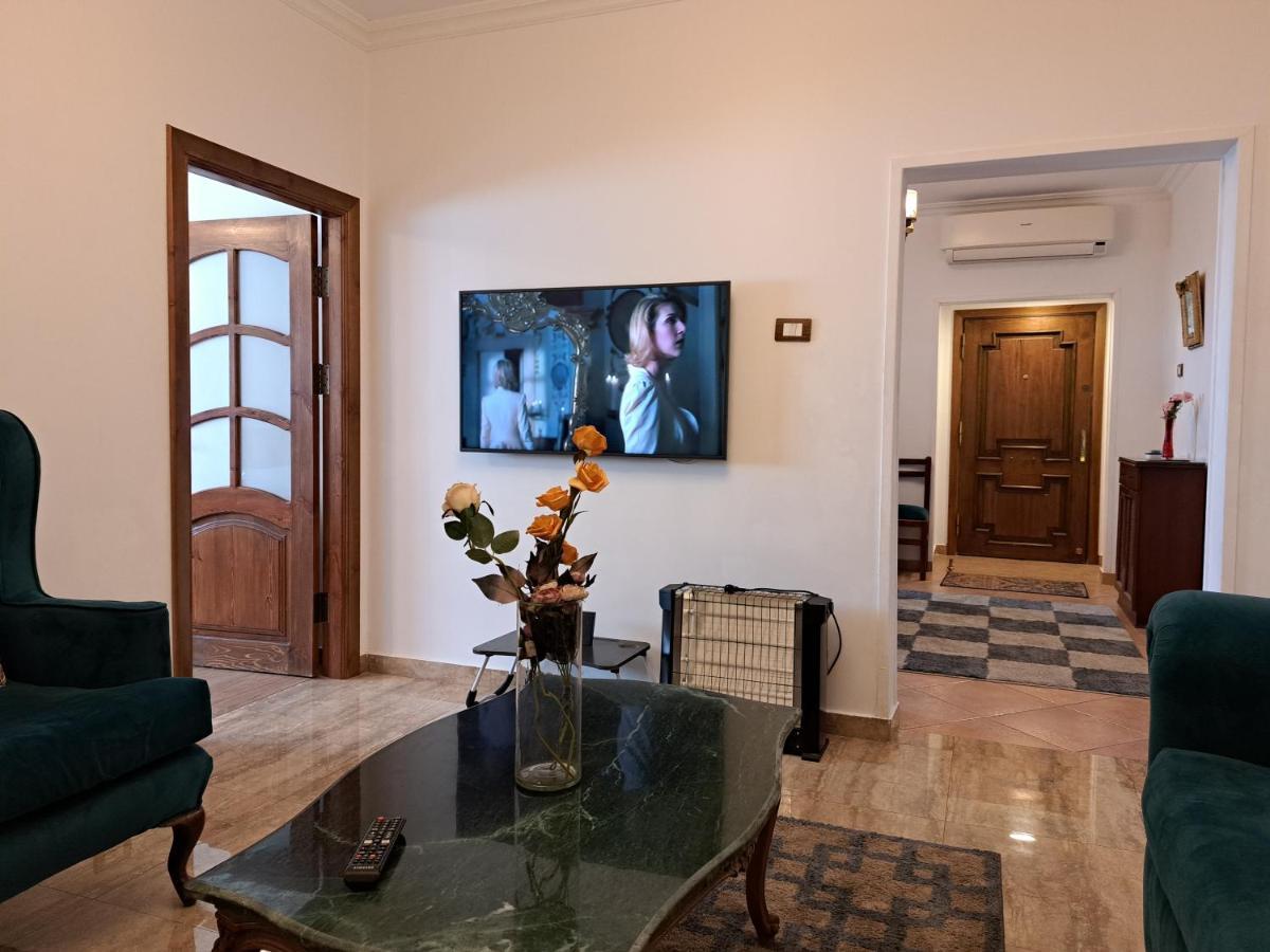 Three Bedrooms Nile View Maadi Apartment Cairo